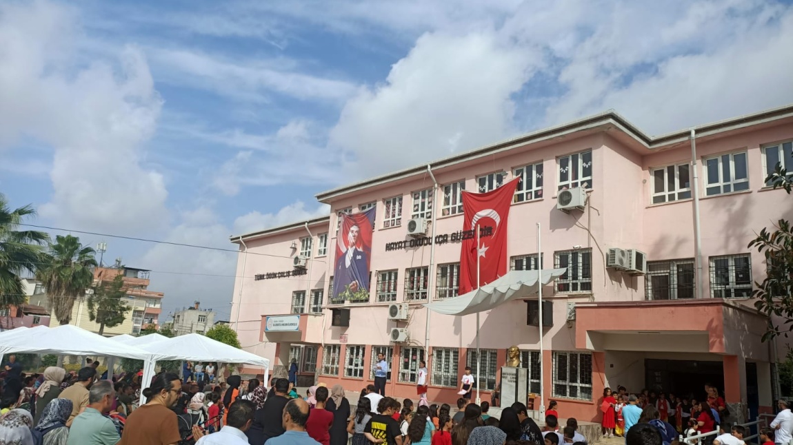 Ulubatlı Hasan İlkokulu Fotoğrafı